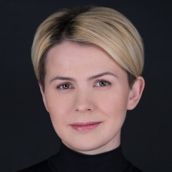 Таня Иванова